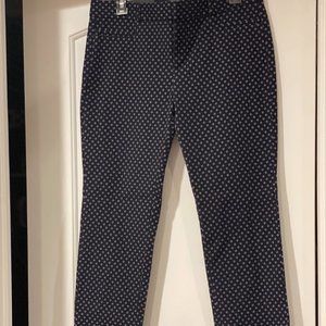 Banana Republic Sloan Pants, Size 6, Navy blue with small flowers, New with tags